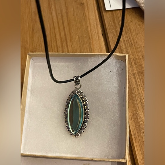 Handmade stamped 925 Stone necklace on chord - Picture 3 of 6